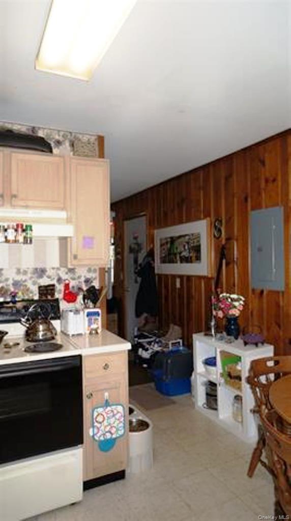 #9 photo, 15 Bailey Lake Road, Kiamesha Lake , NY 12751