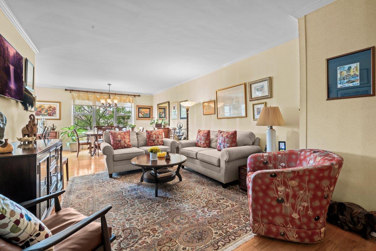 #7 photo, 3299 Cambridge Avenue, Bronx , NY 10463