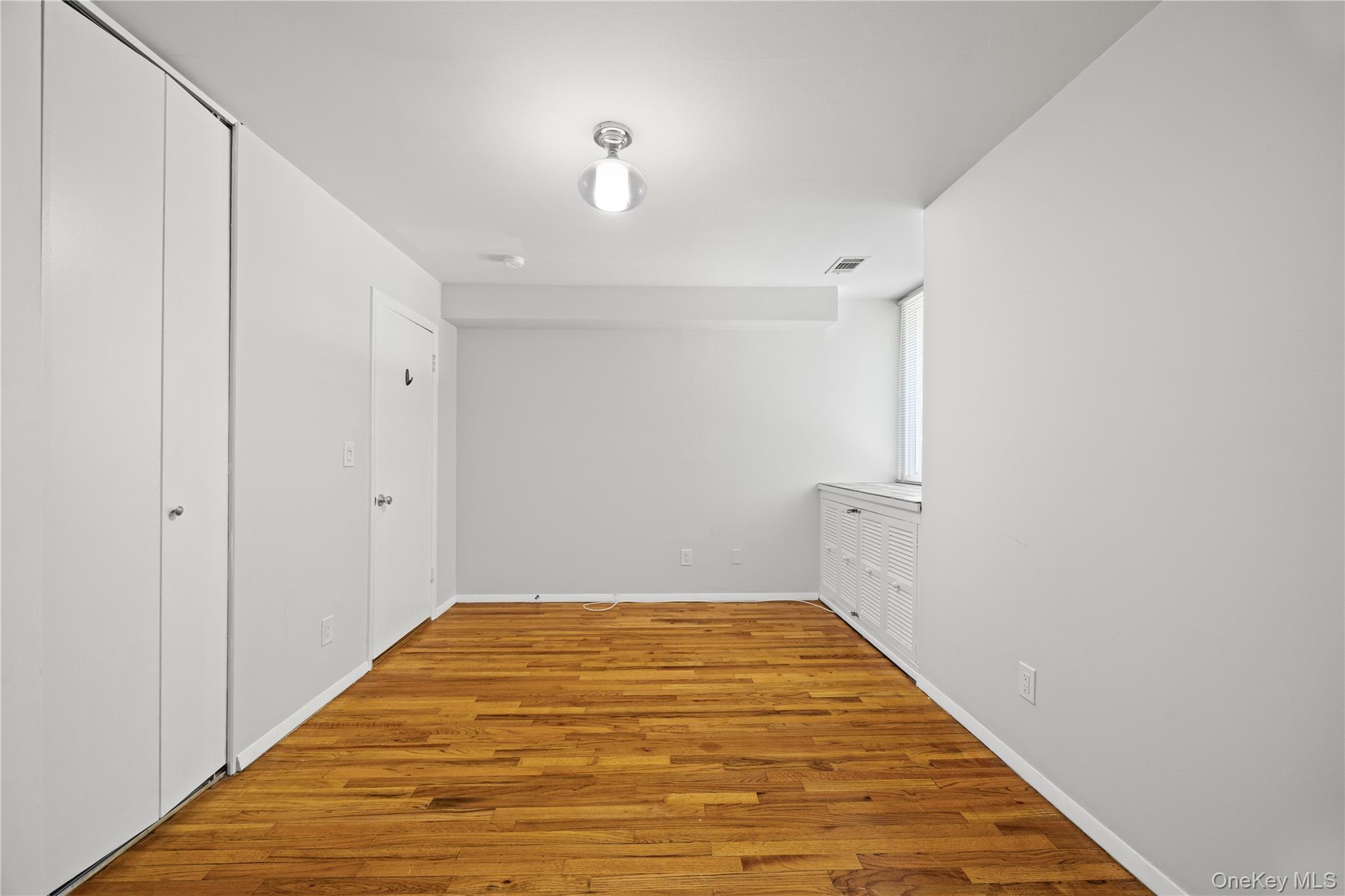 #18 photo, 423 Colony Drive, Hartsdale , NY 10530