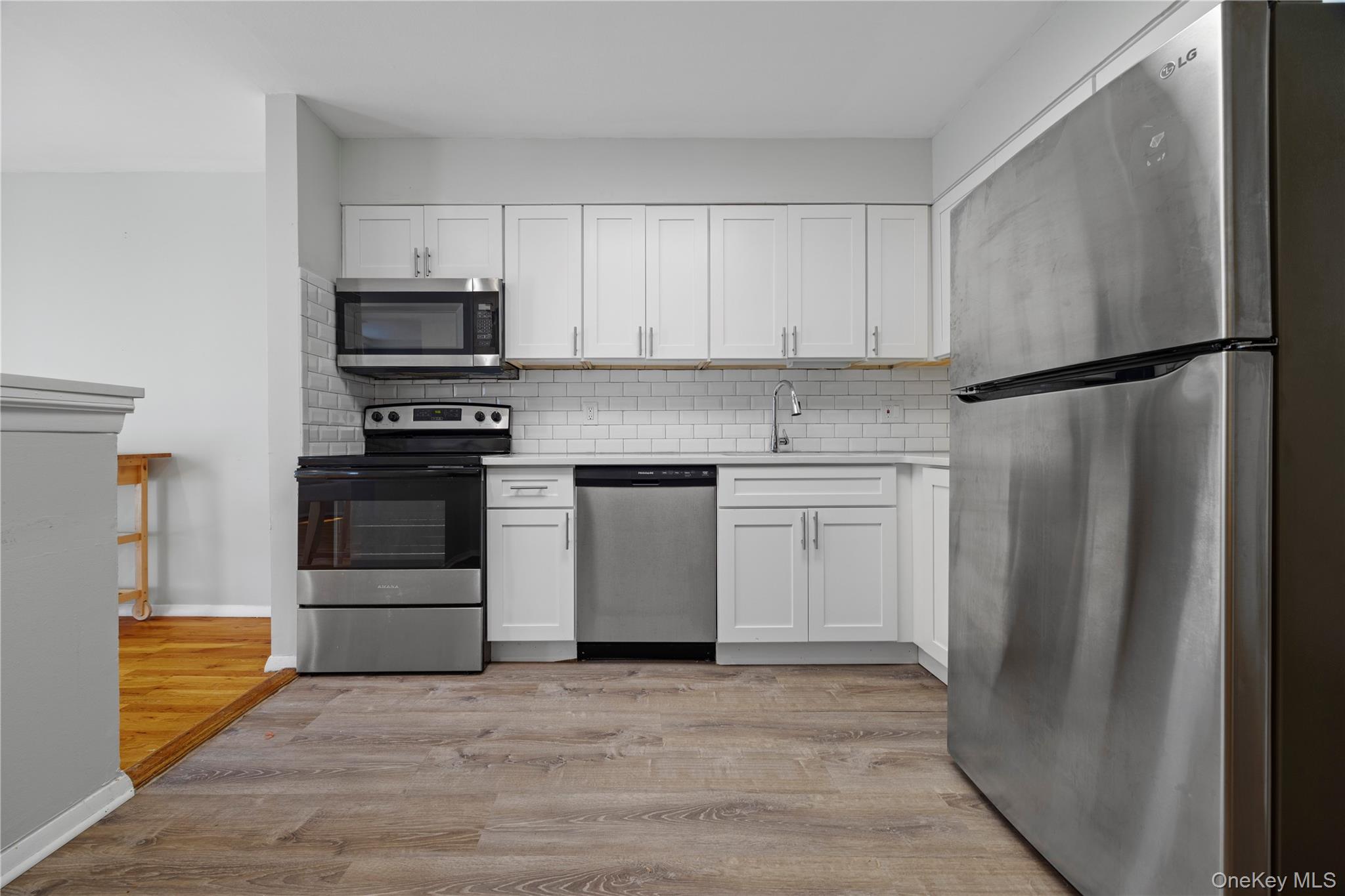 #8 photo, 423 Colony Drive, Hartsdale , NY 10530