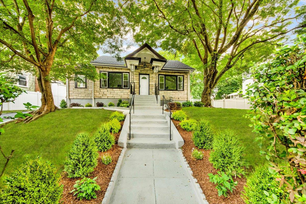 #1 photo, 75 Belknap Avenue, Yonkers , NY 10710