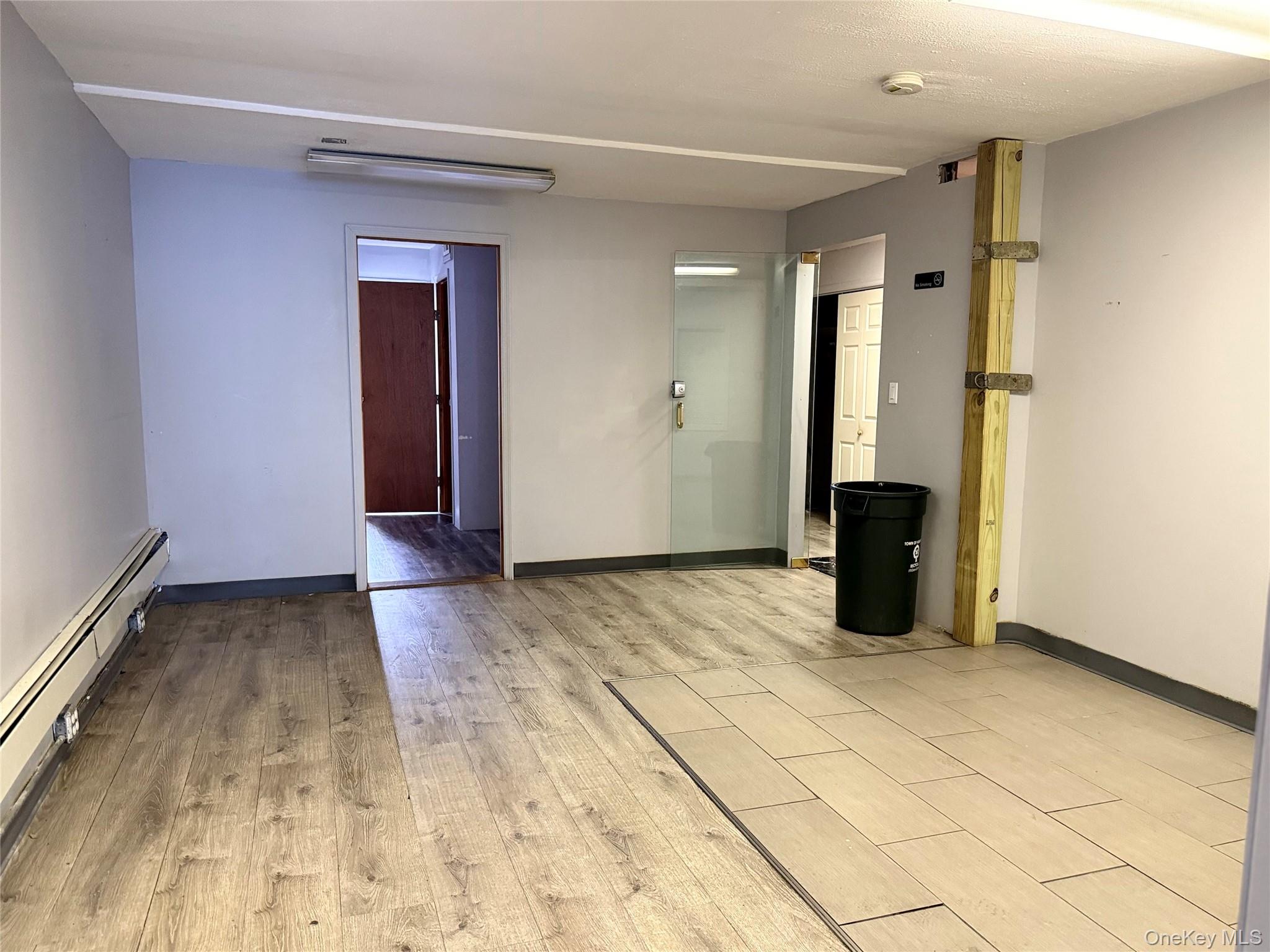 #9 photo, 247-09 Jericho Turnpike, クイーンズ区 Bellerose , NY 11426