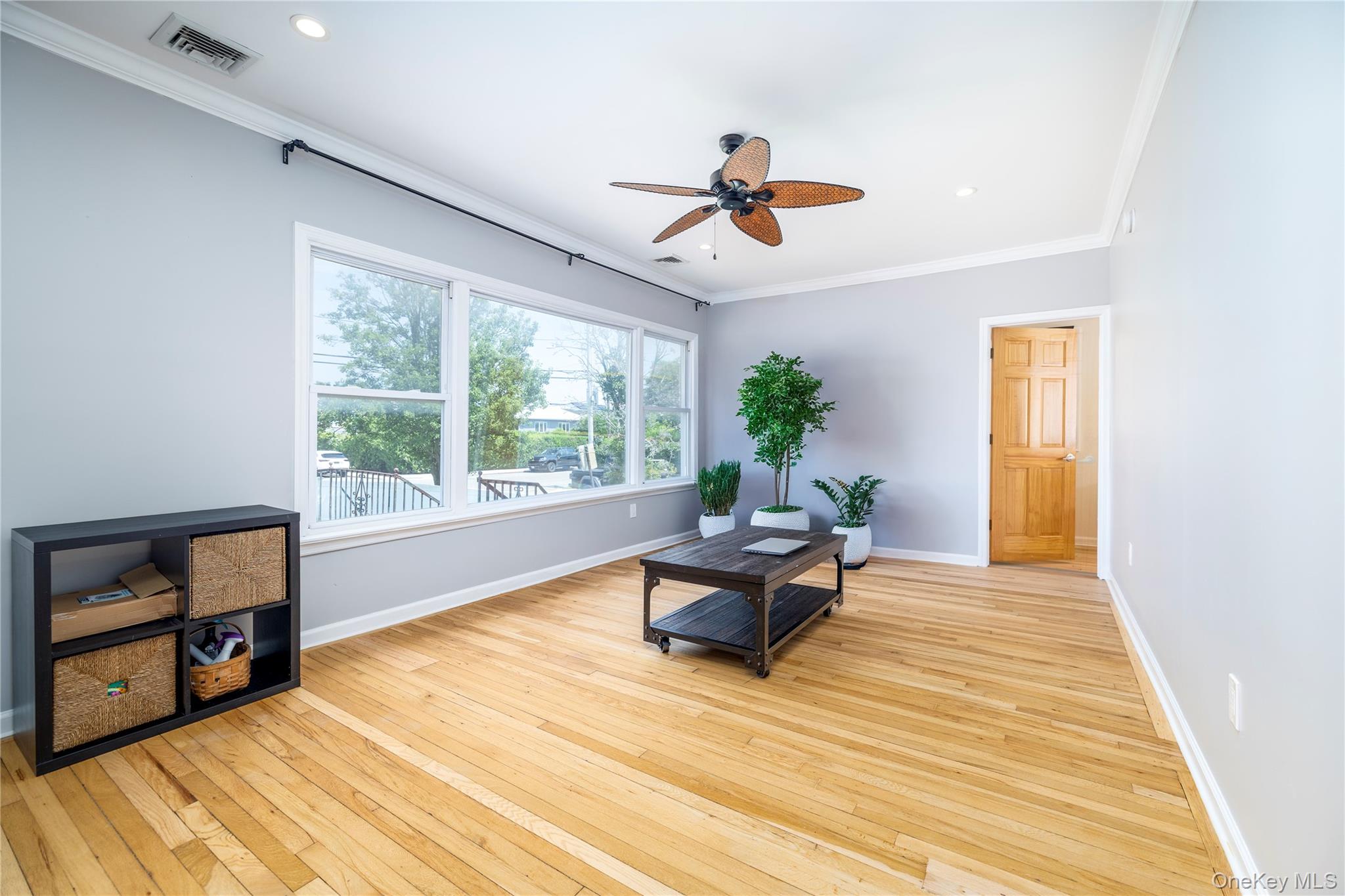 #2 photo, 49 Barnes Street, Long Beach , NY 11561