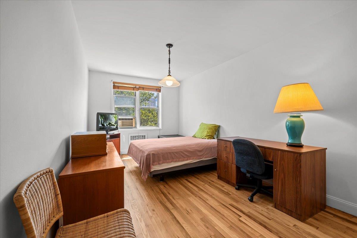 #16 photo, 3720 Independence Avenue, Bronx , NY 10463