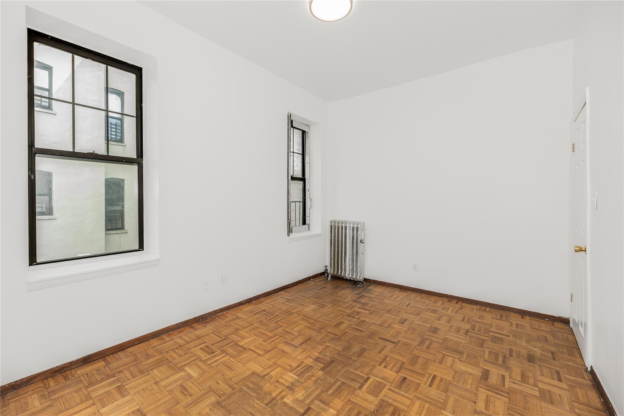 #7 photo, 29 Convent, New York (Manhattan) , NY 10027