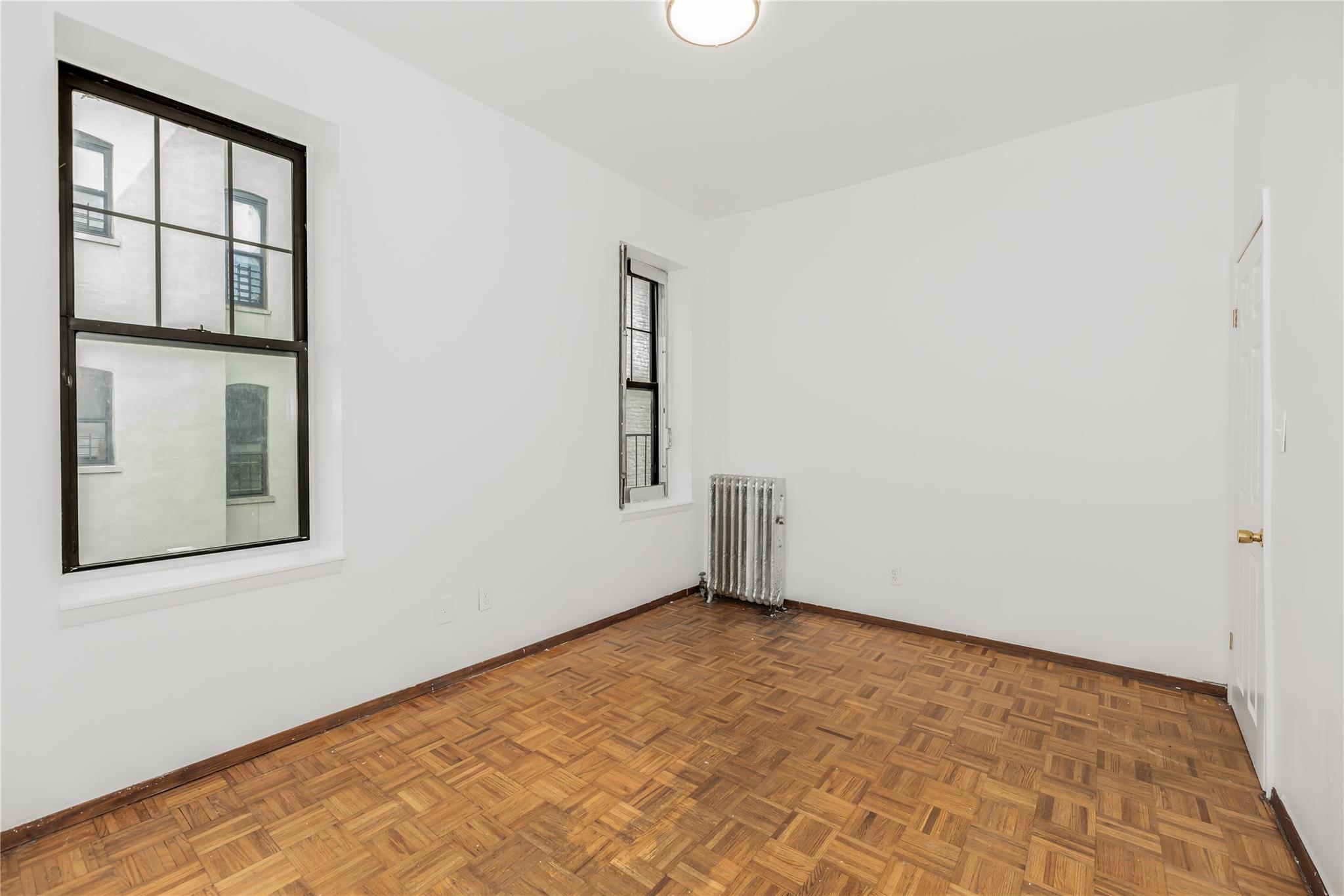 #8 photo, 29 Convent, New York (Manhattan) , NY 10027