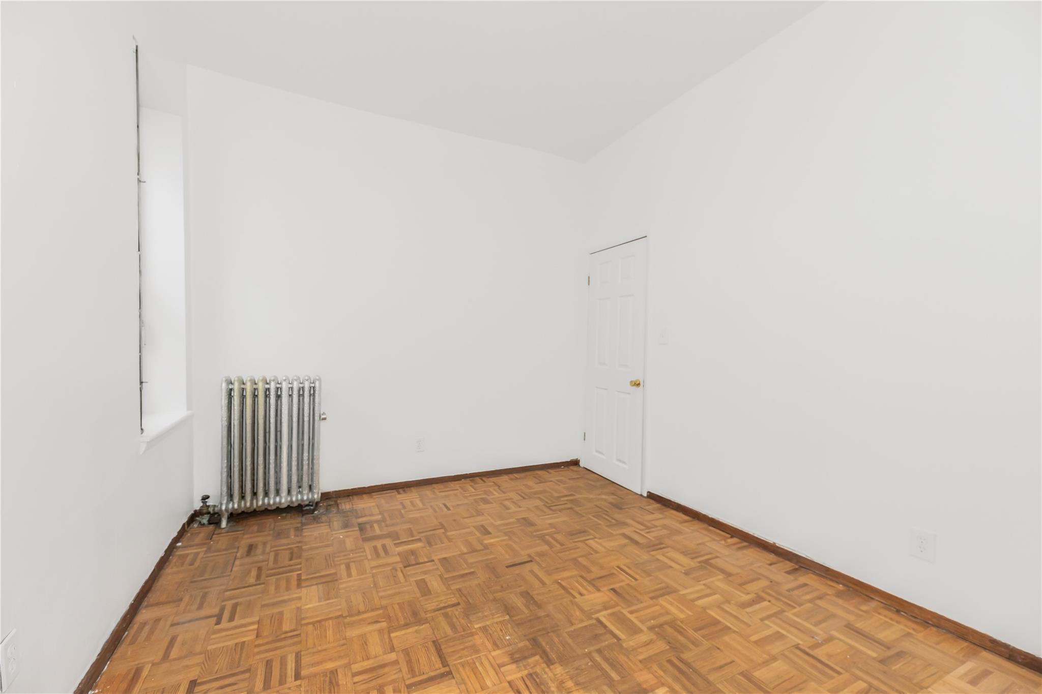 #9 photo, 29 Convent, New York (Manhattan) , NY 10027