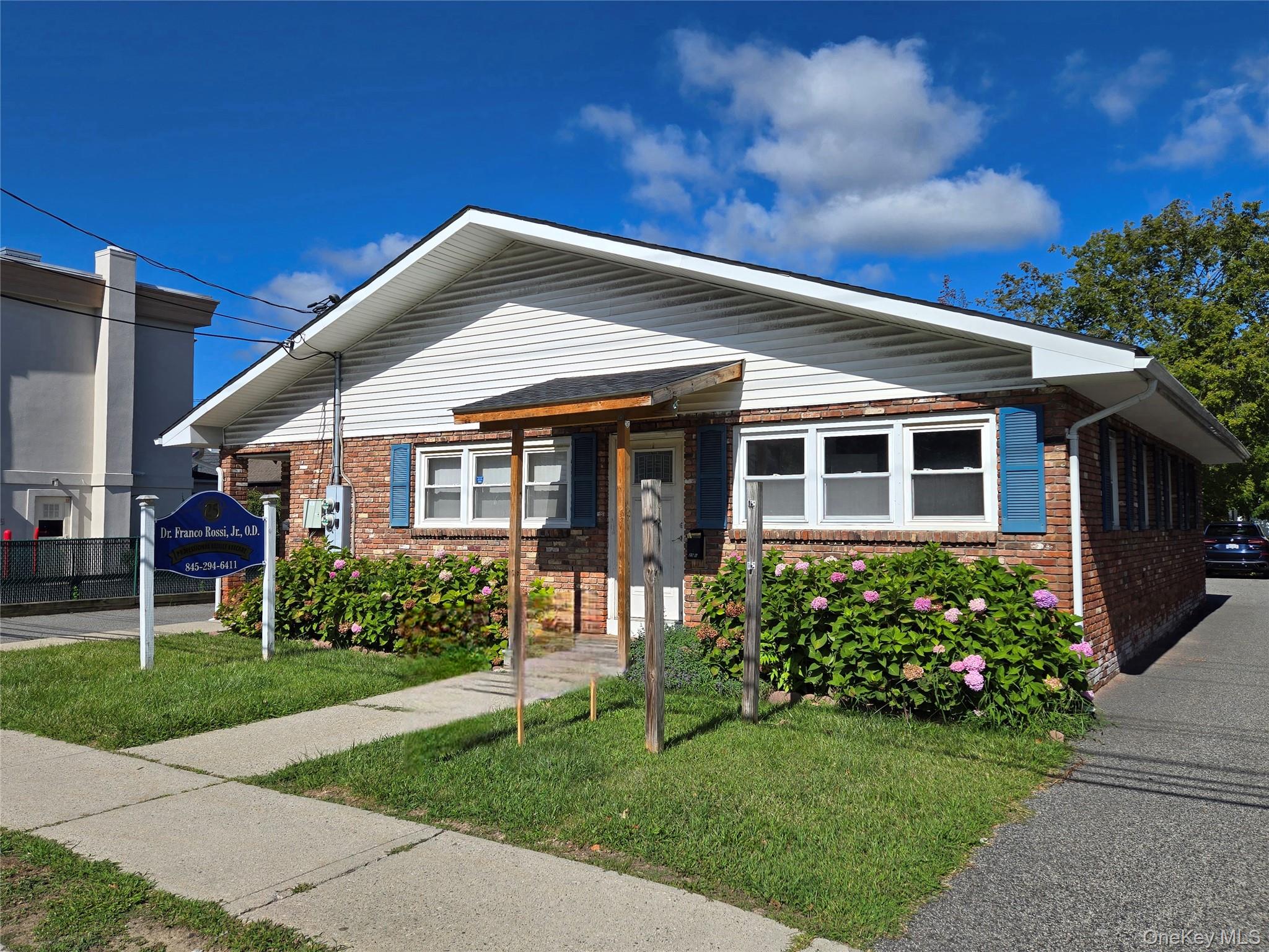 #1 photo, 25 St John Street, Goshen , NY 10924