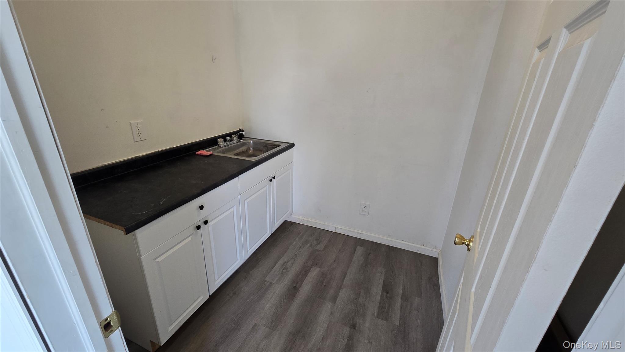 #9 photo, 25 St John Street, Goshen , NY 10924