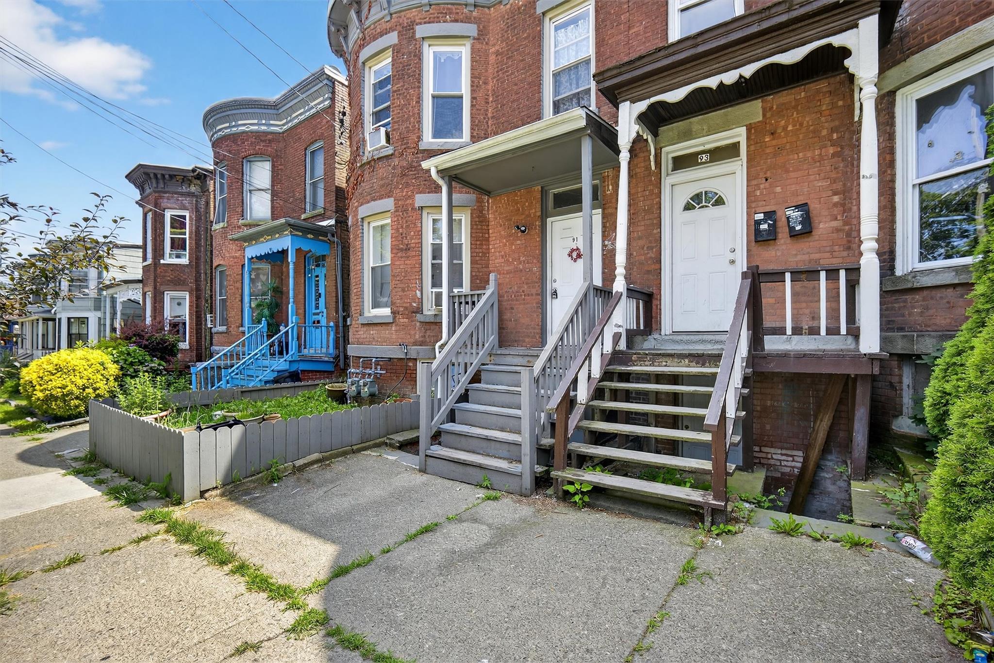 #3 photo, 91 Carson Avenue, Newburgh , NY 12550