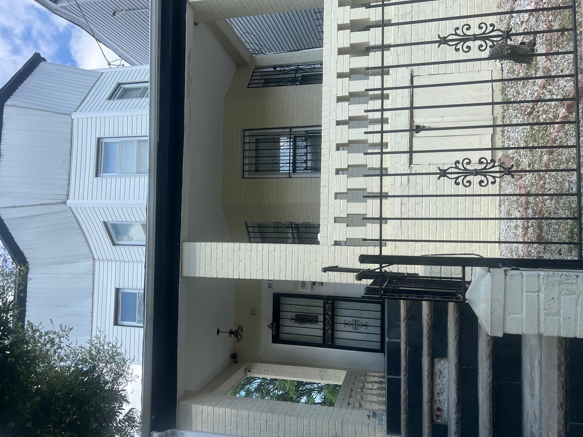 #18 photo, 37-13 104th Street, クイーンズ区 Corona , NY 11368