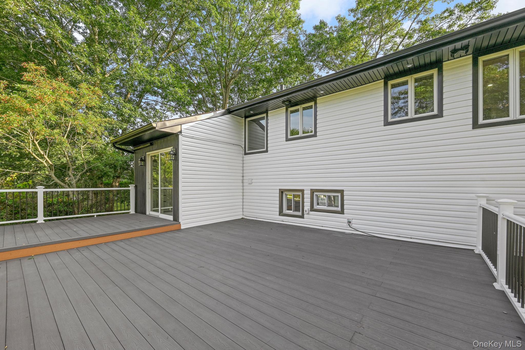 #5 photo, 4 Wintergreen Drive, Melville , NY 11747