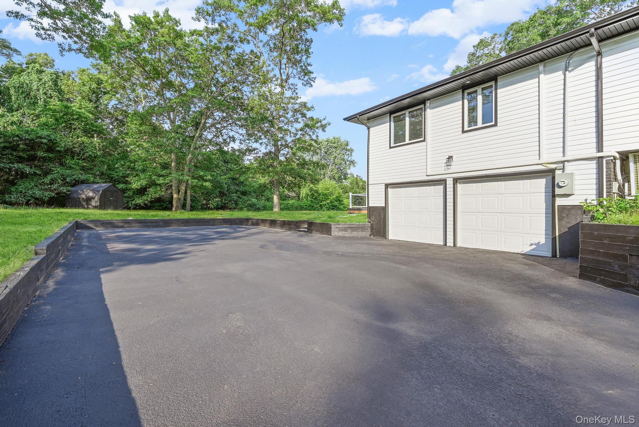 #6 photo, 4 Wintergreen Drive, Melville , NY 11747