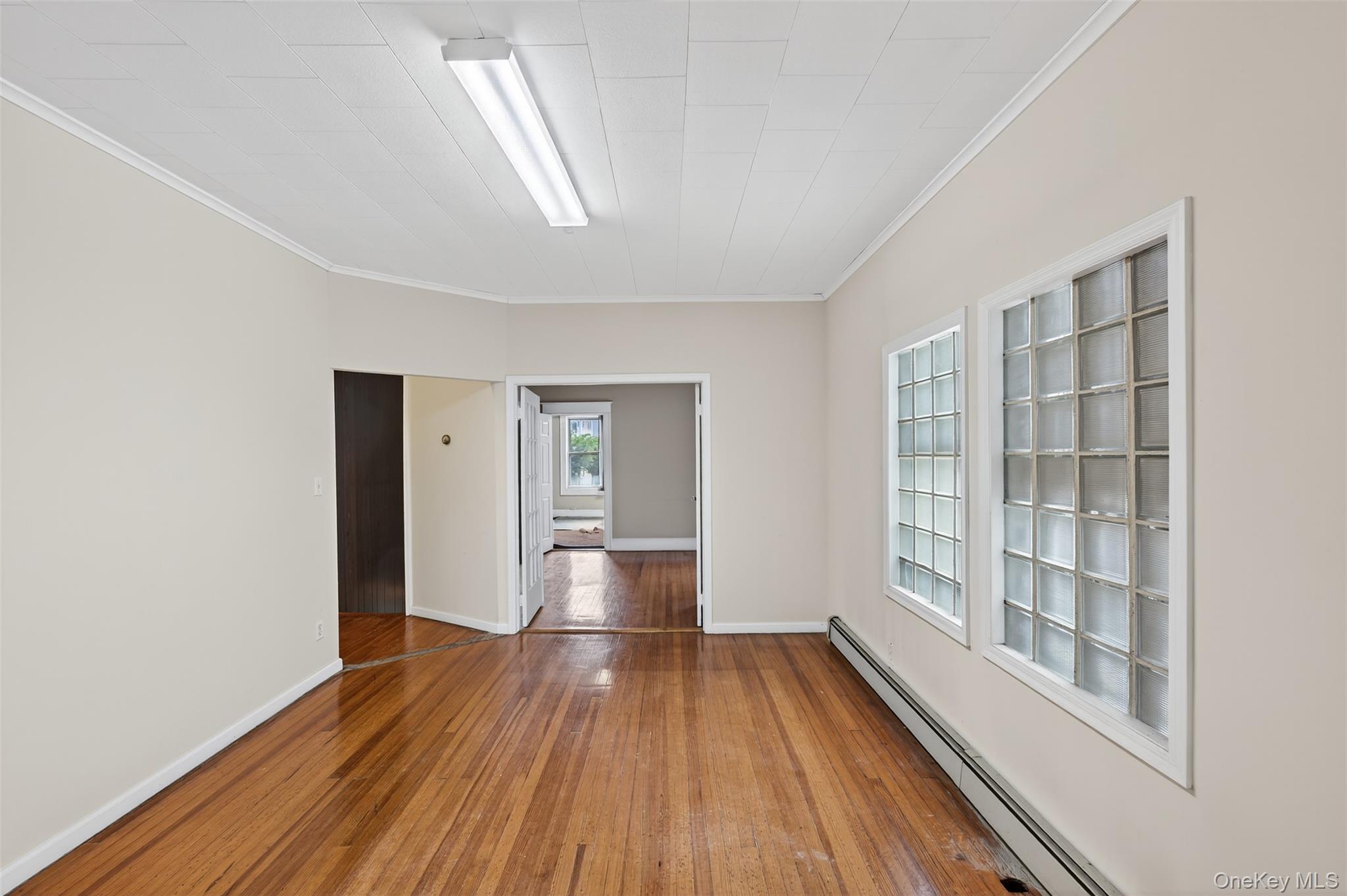 #10 photo, 69 N Ocean Avenue, サフォーク郡 Patchogue , NY 11772