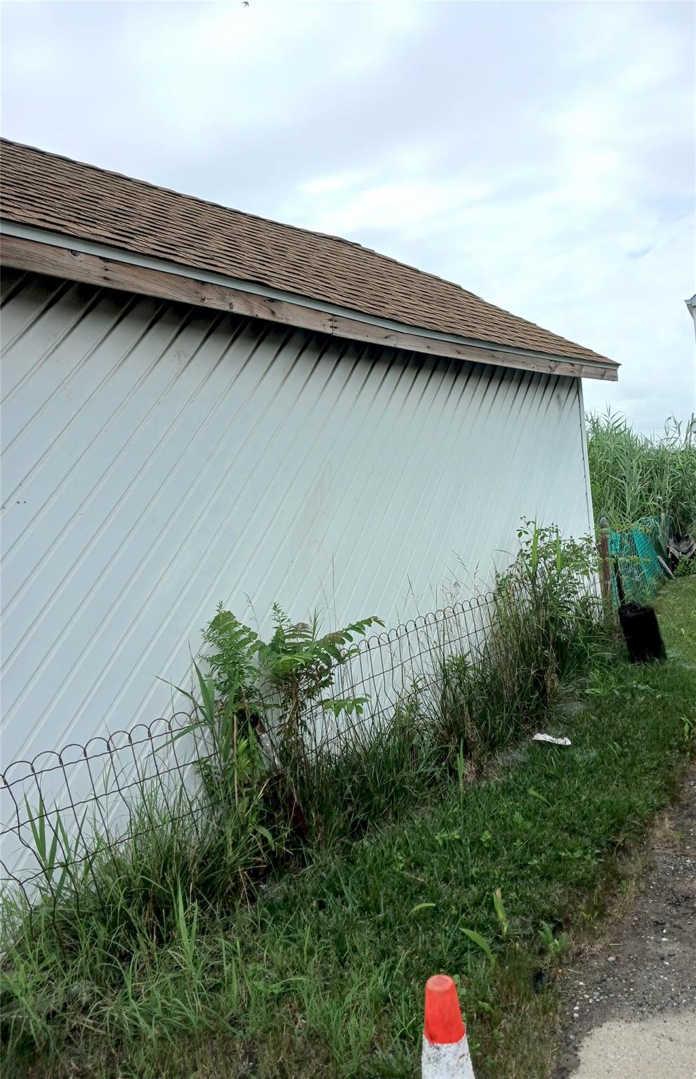 #2 photo, 102-31 Russell Street, クイーンズ区 Hamilton Beach , NY 11414