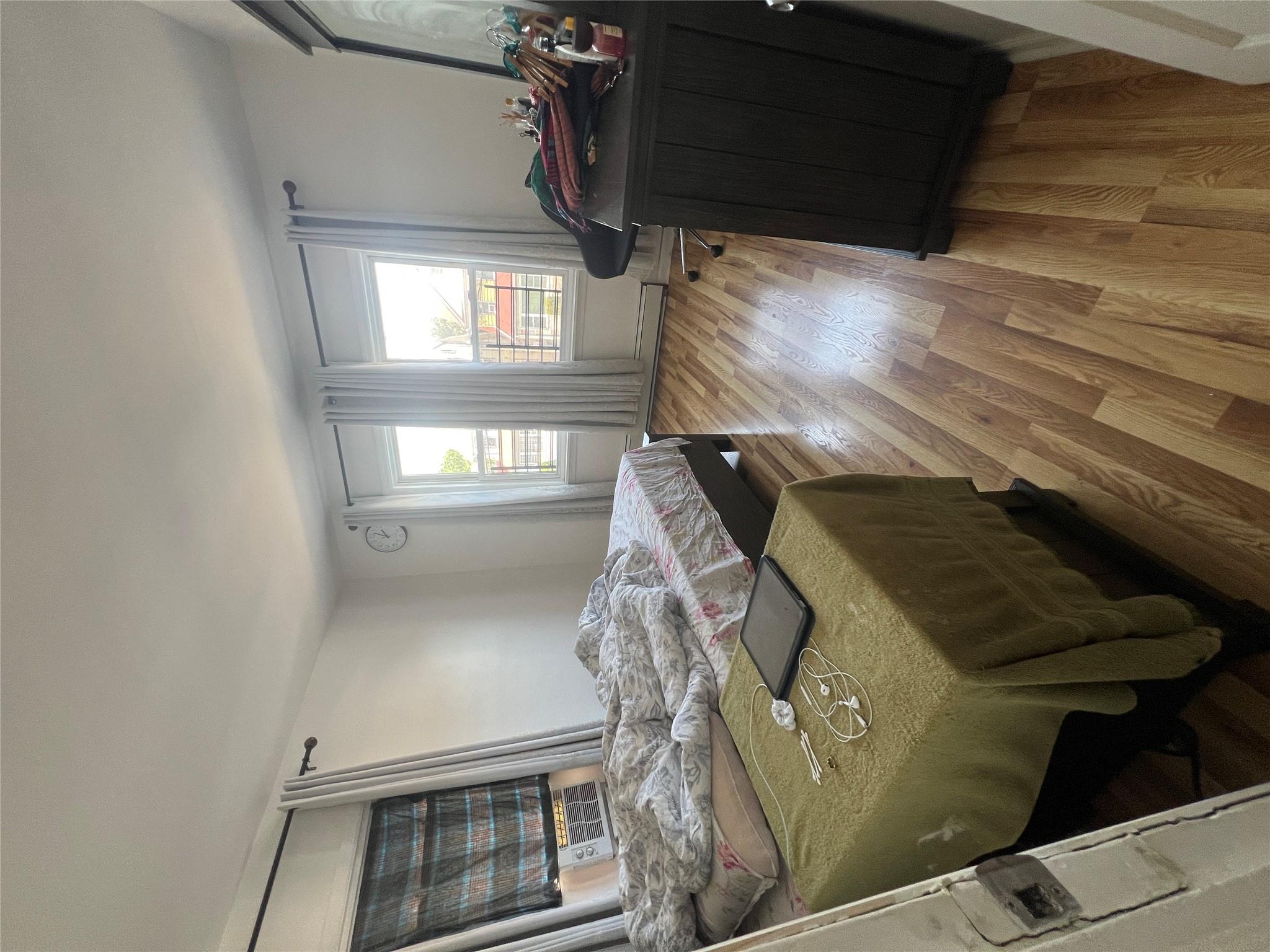 #4 photo, 18822 119th Avenue, クイーンズ区 Saint Albans , NY 11412