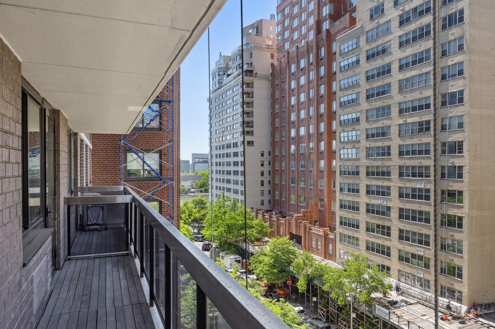 #4 photo, 515 E 72nd Street, マンハッタン New York (Manhattan) , NY 10021