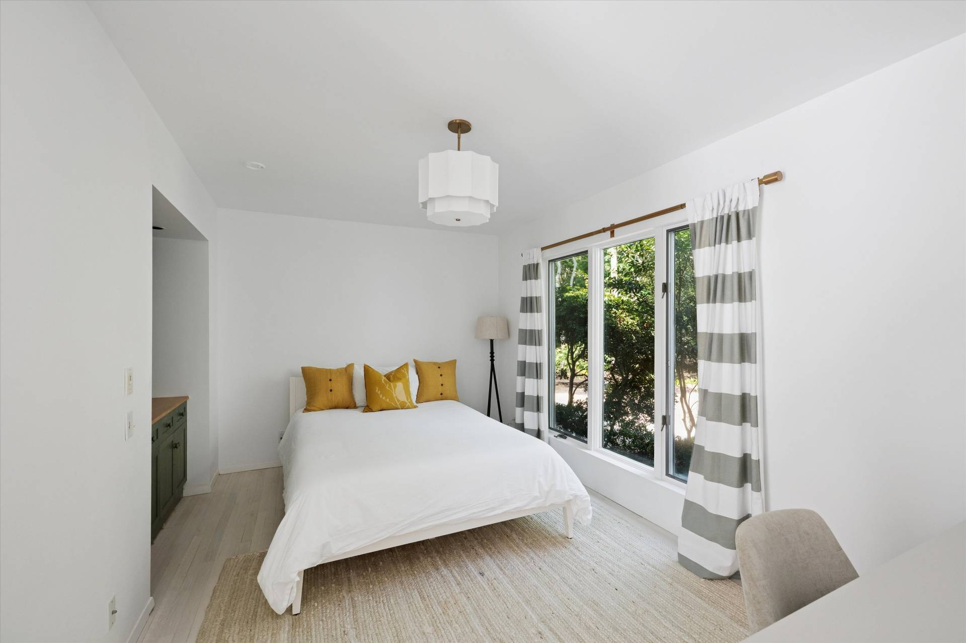 #17 photo, 14 Livery Lane, サフォーク郡 East Hampton , NY 11937