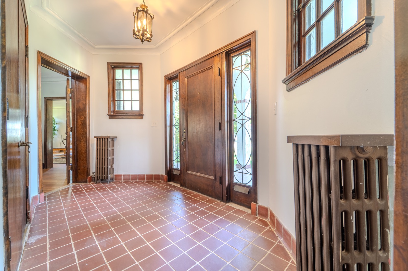 #2 photo, 716 Western Ave, Albany , NY 12203