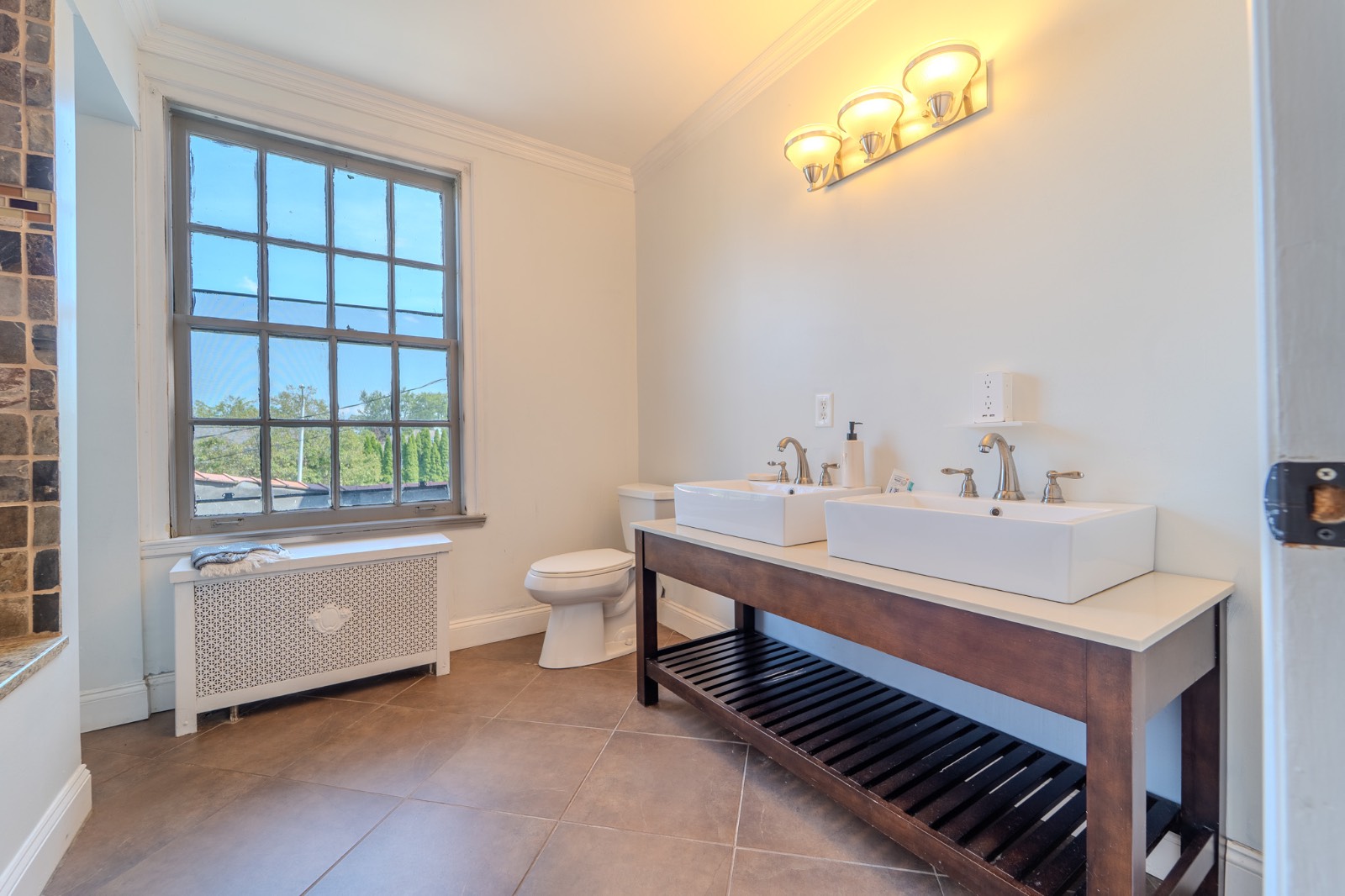 #39 photo, 716 Western Ave, Albany , NY 12203