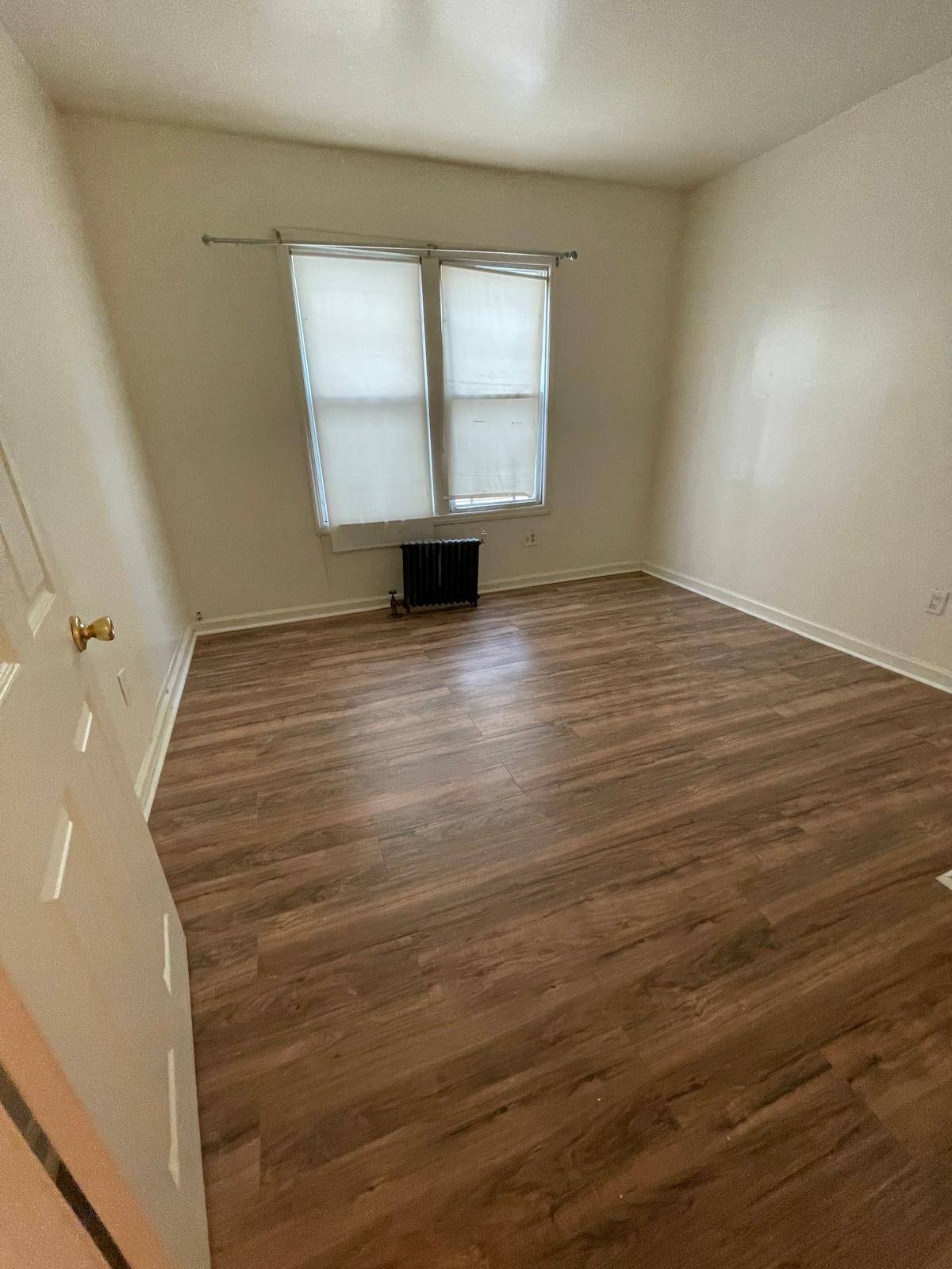 #3 photo, 194-42 Murdock Avenue, クイーンズ区 Queens , NY 11412