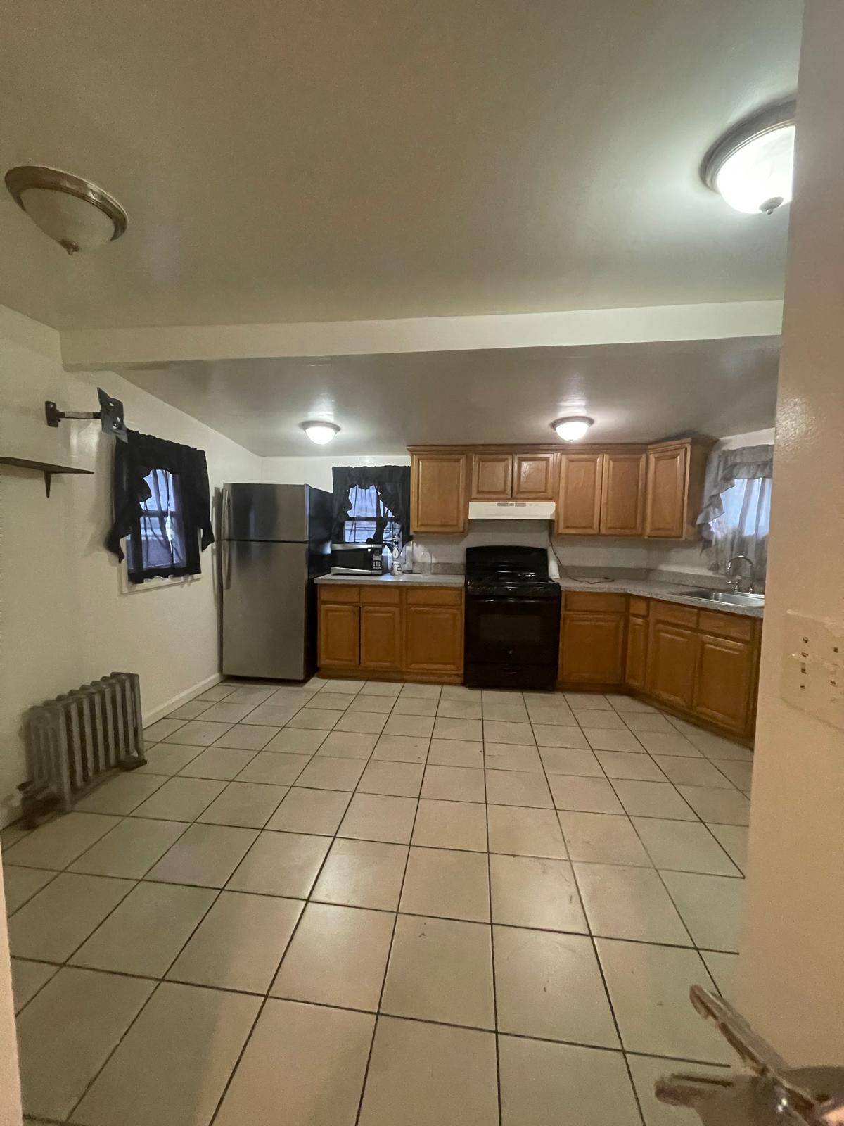 #4 photo, 194-42 Murdock Avenue, クイーンズ区 Queens , NY 11412