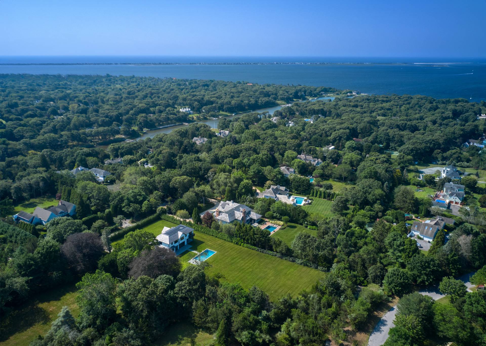 #22 photo, 21 Cedar Lane, サフォーク郡 Remsenburg , NY 11960