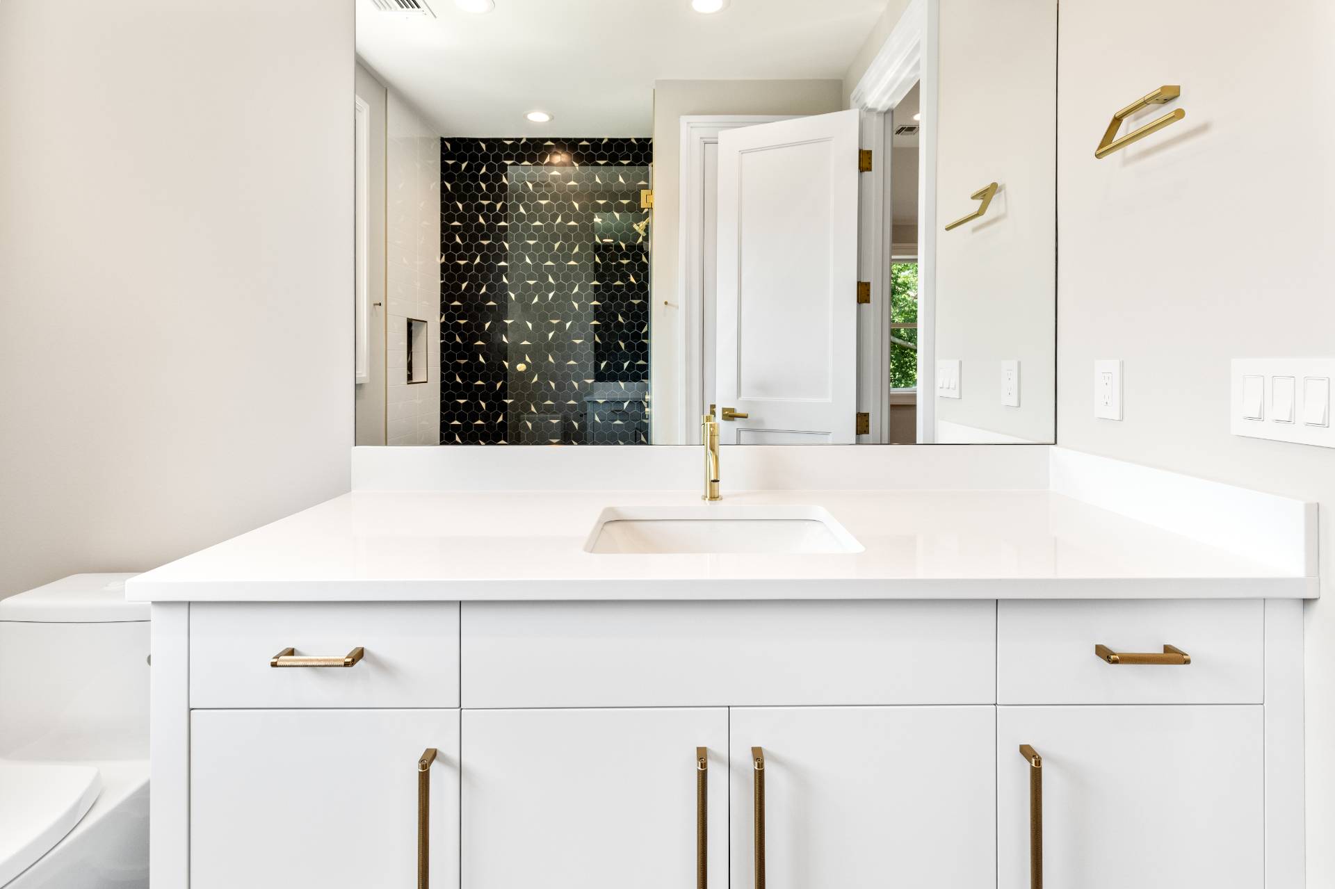 #41 photo, 21 Cedar Lane, Remsenburg , NY 11960