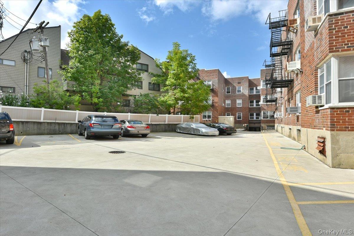 #15 photo, 75 S Middle Neck, Great Neck , NY 11021