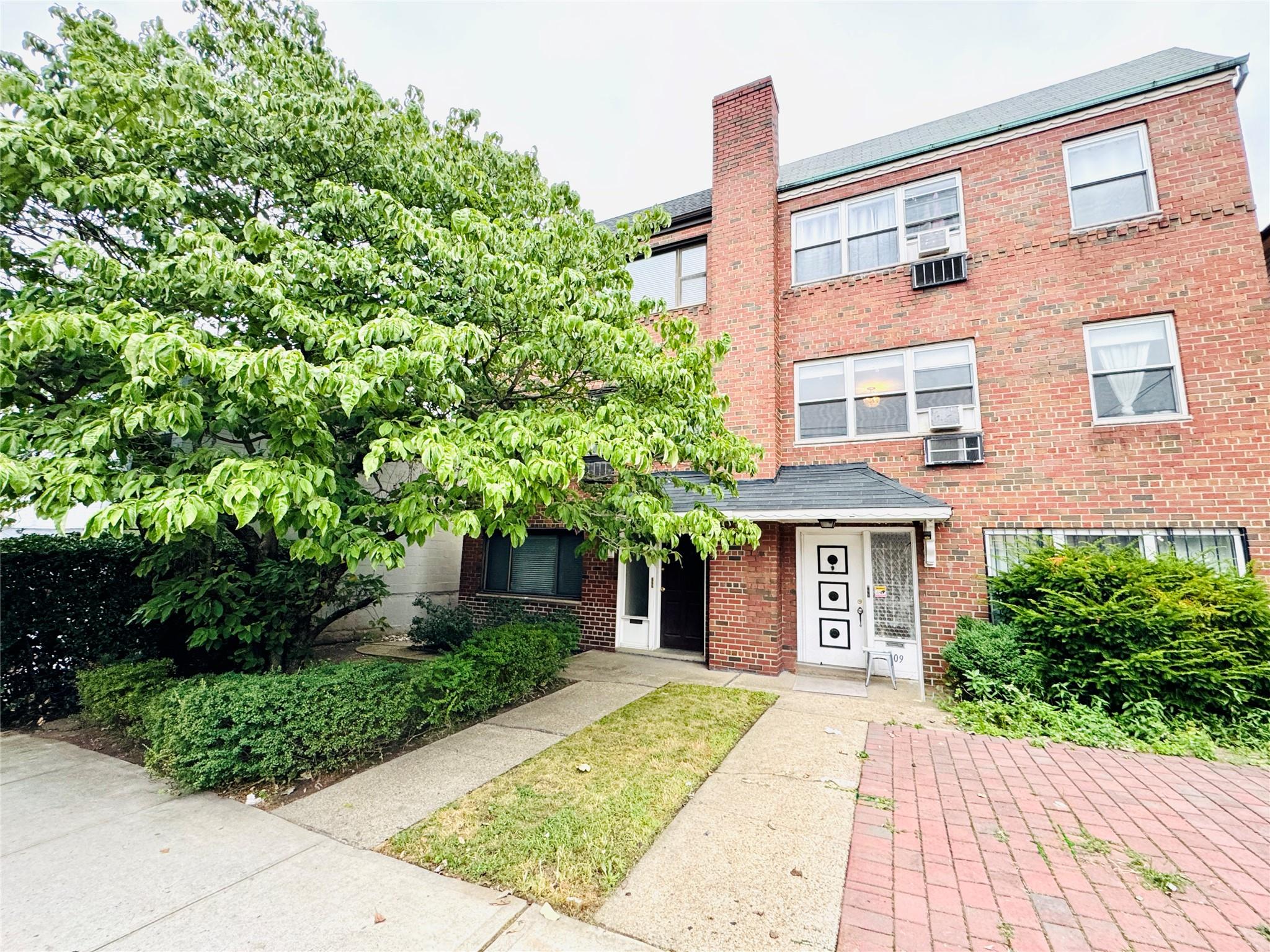 #12 photo, 41-07 56th Street, Woodside , NY 11377