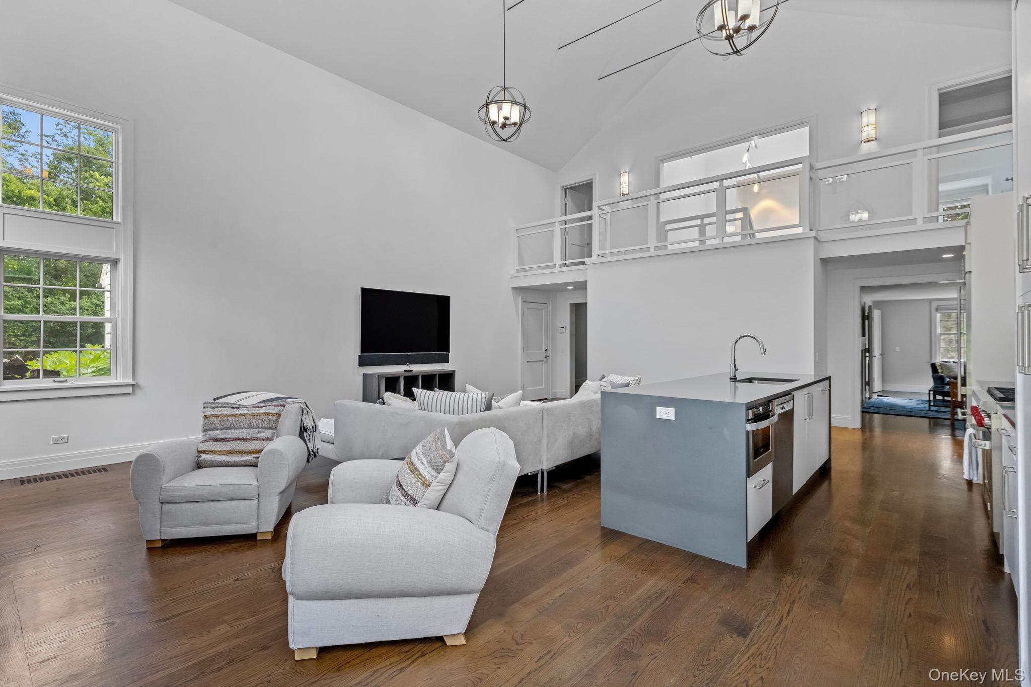 #10 photo, 40 Old Post Road, Bedford Corners , NY 10549