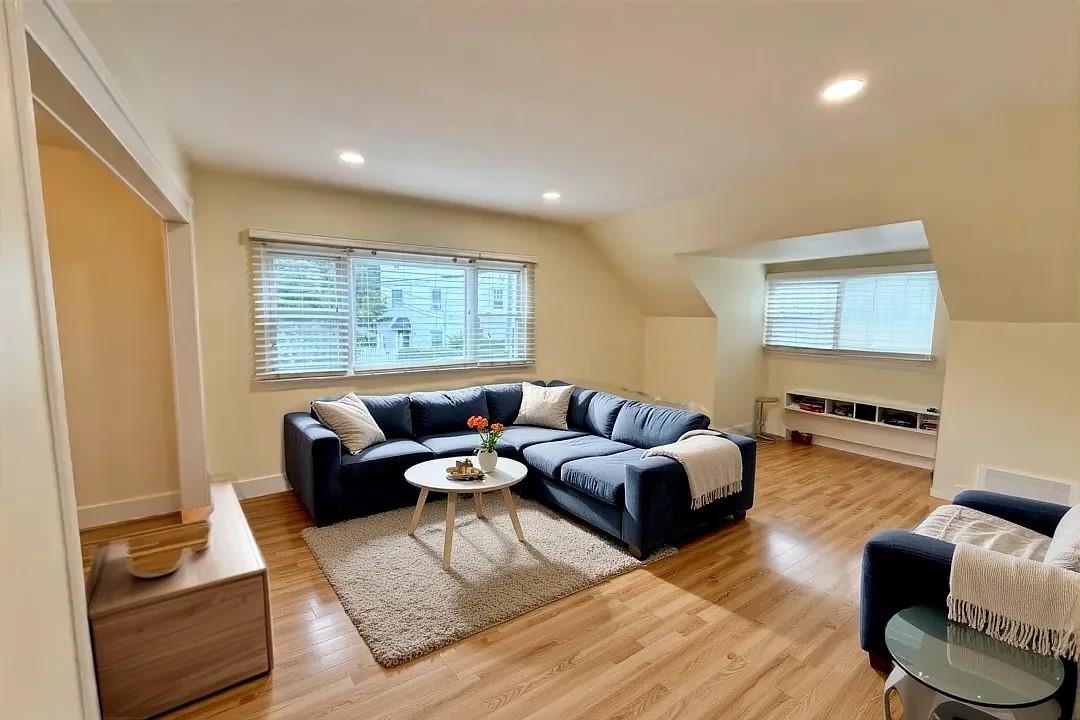 #7 photo, 418 W 259th Street, ブロンクス区 Bronx , NY 10471