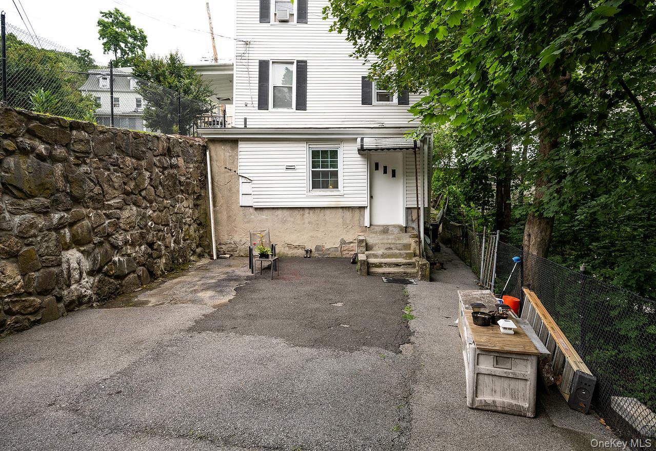 #13 photo, 90 Broadway, Ossining , NY 10562