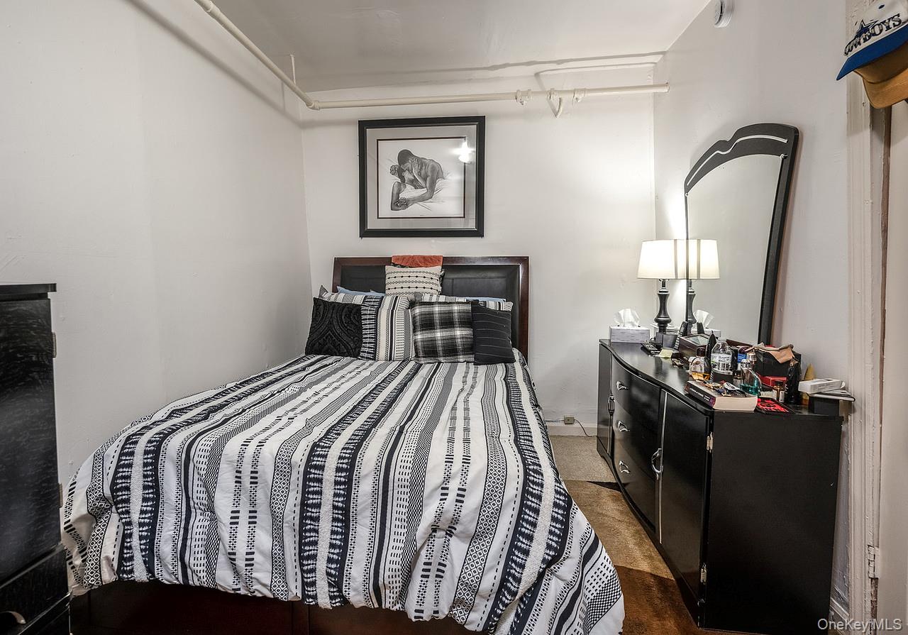 #16 photo, 90 Broadway, Ossining , NY 10562