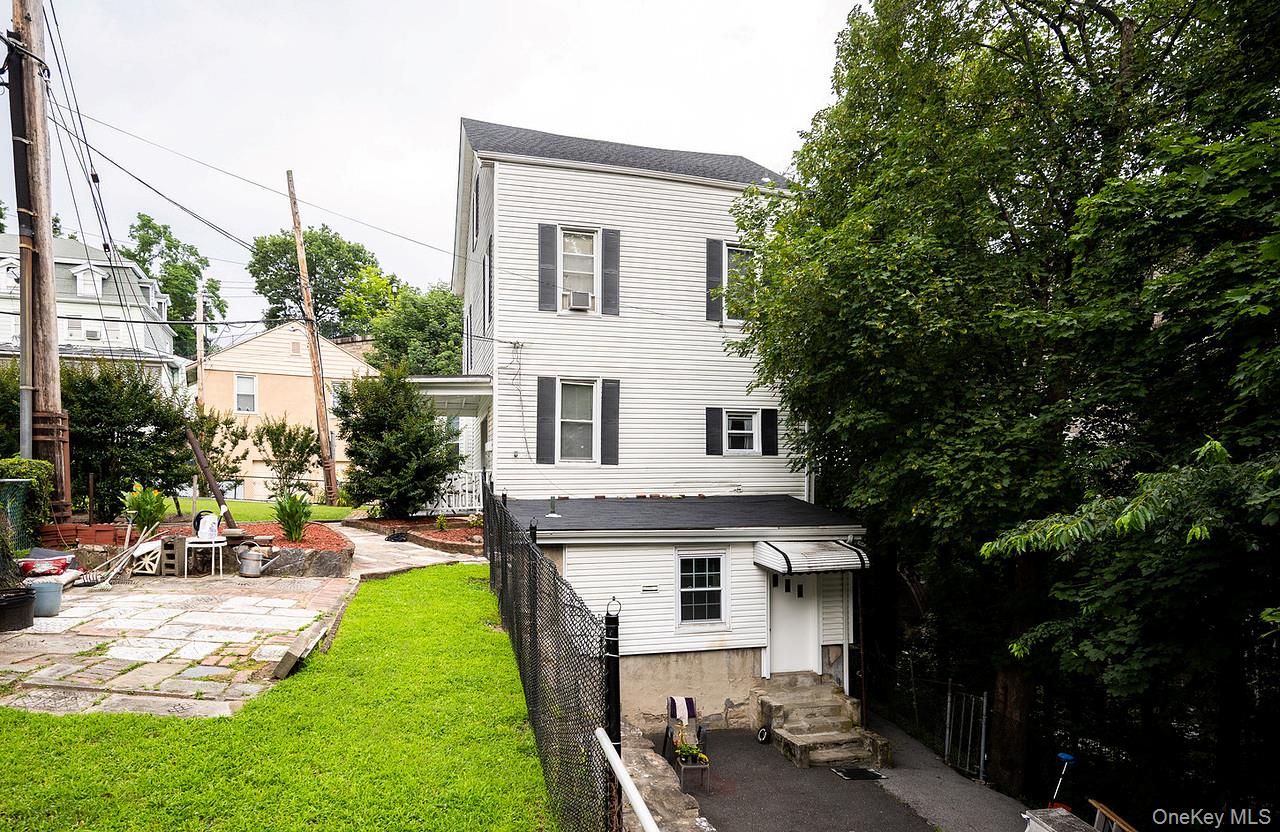 #4 photo, 90 Broadway, Ossining , NY 10562