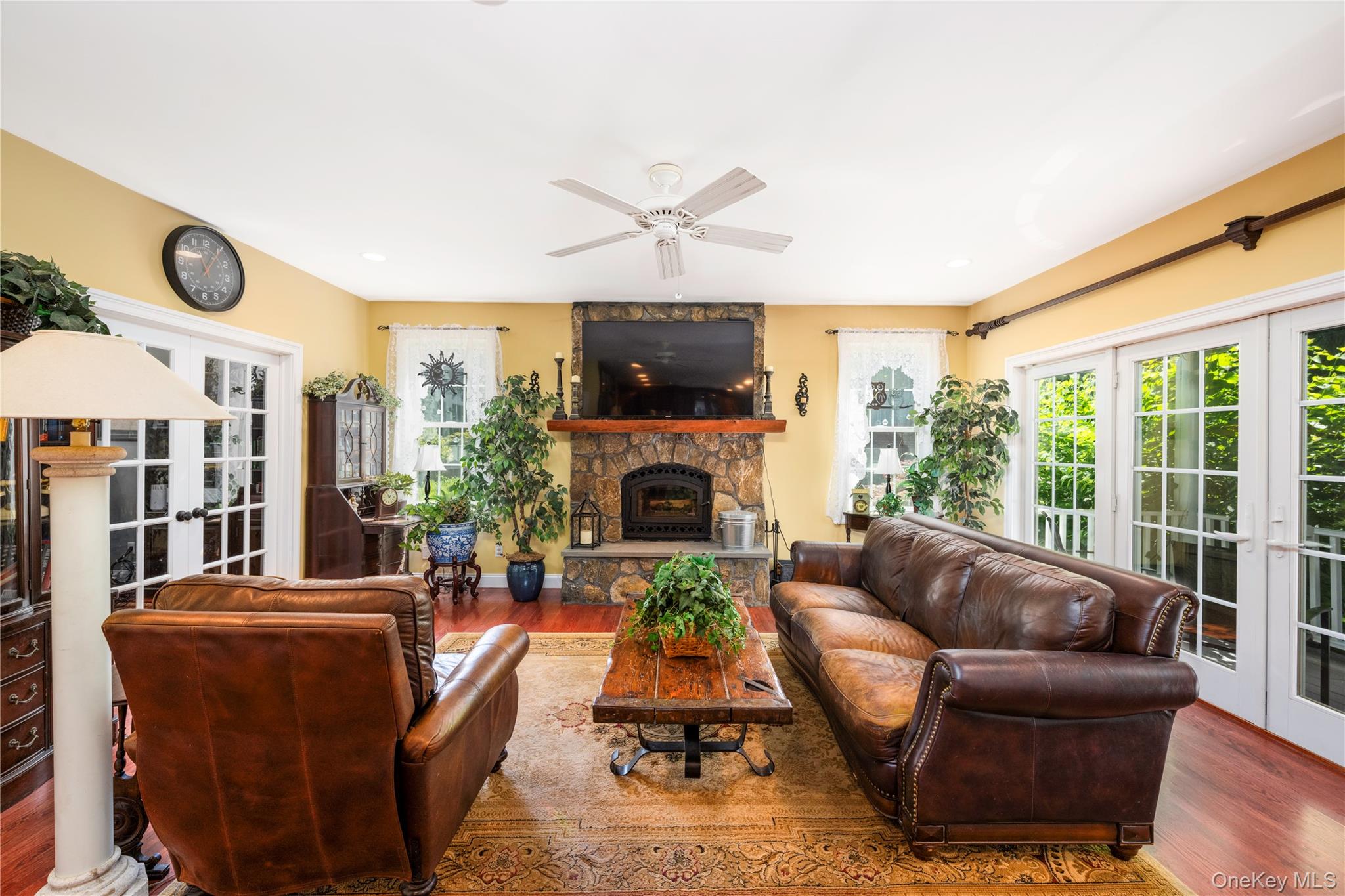 #15 photo, 6 Old Town Road, Beacon , NY 12508