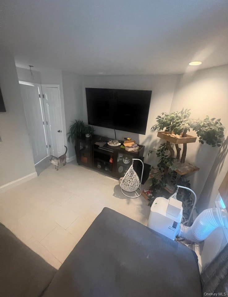 #14 photo, 171 Broadway, Rocky Point , NY 11778