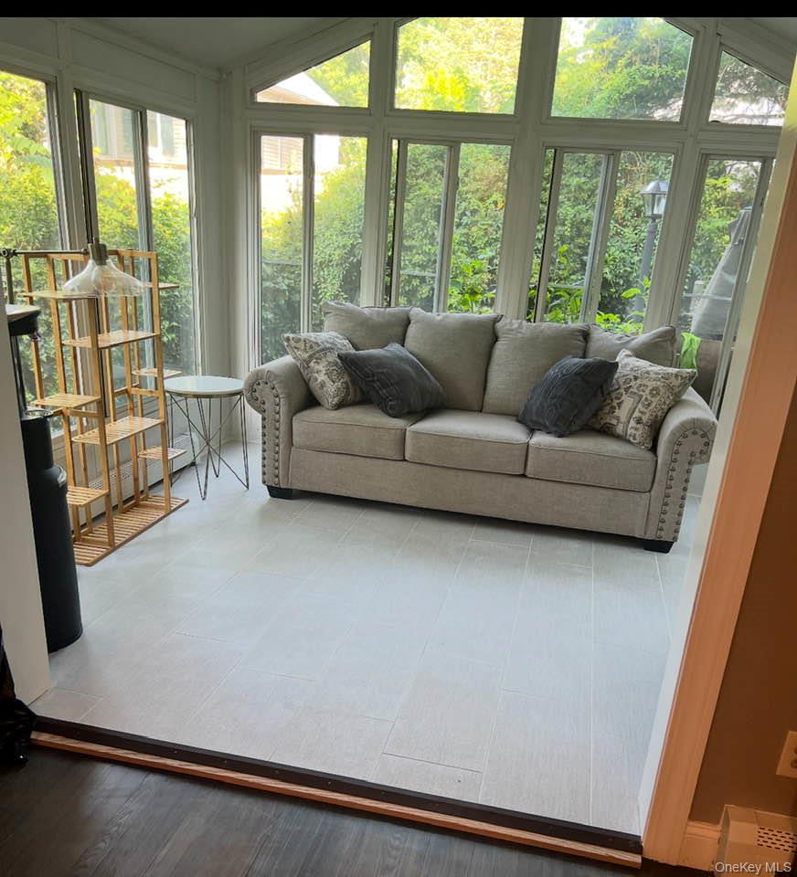 #5 photo, 171 Broadway, Rocky Point , NY 11778