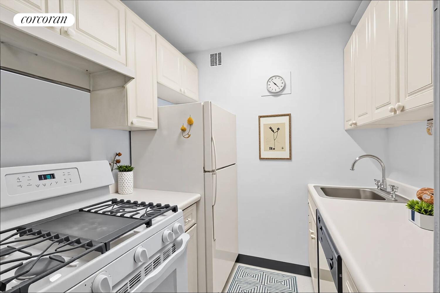 #4 photo, New York City, Sutton Place , NY 10022