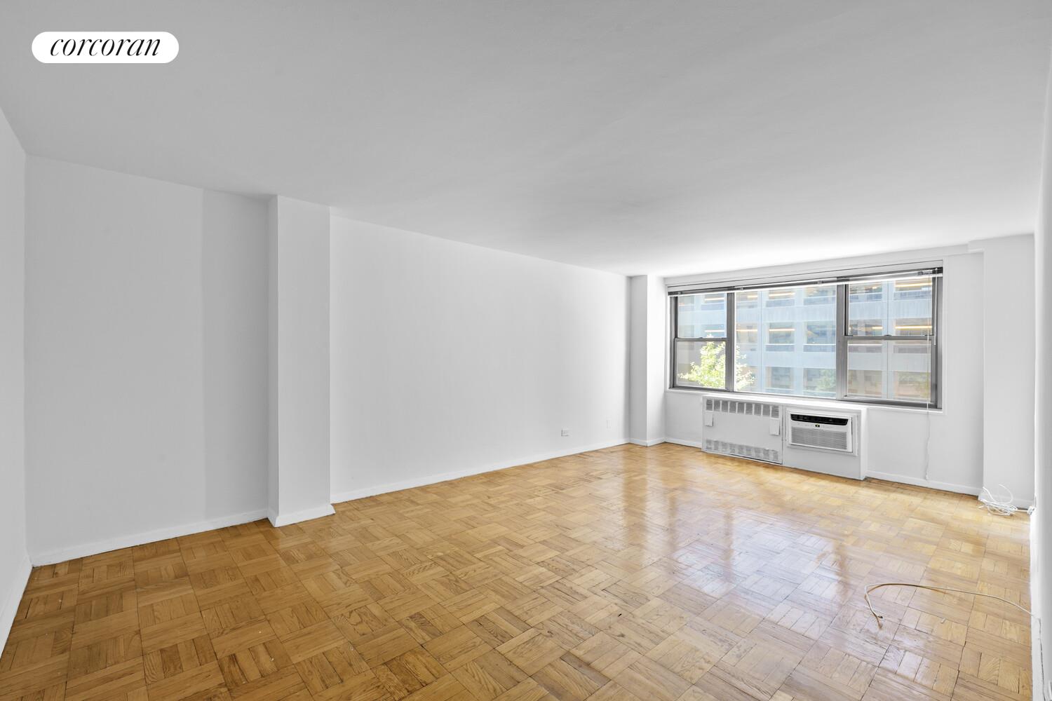 #7 photo, New York City, Sutton Place , NY 10022