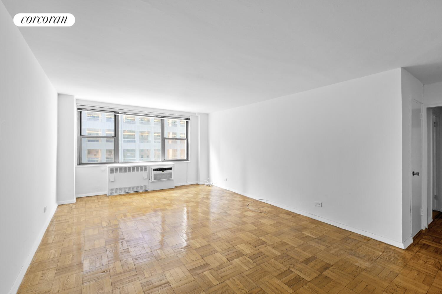 #9 photo, New York City, Sutton Place , NY 10022