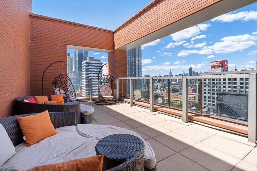 #11 photo, Long Island City, Long Island City , NY 11101