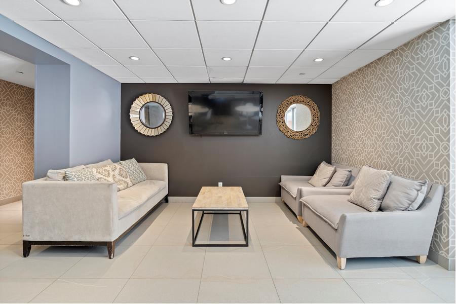 #16 photo, Long Island City, Long Island City , NY 11101