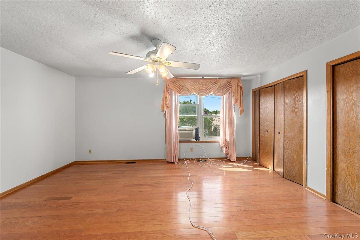 #15 photo, 2037 Cicero Avenue, Bronx , NY 10473