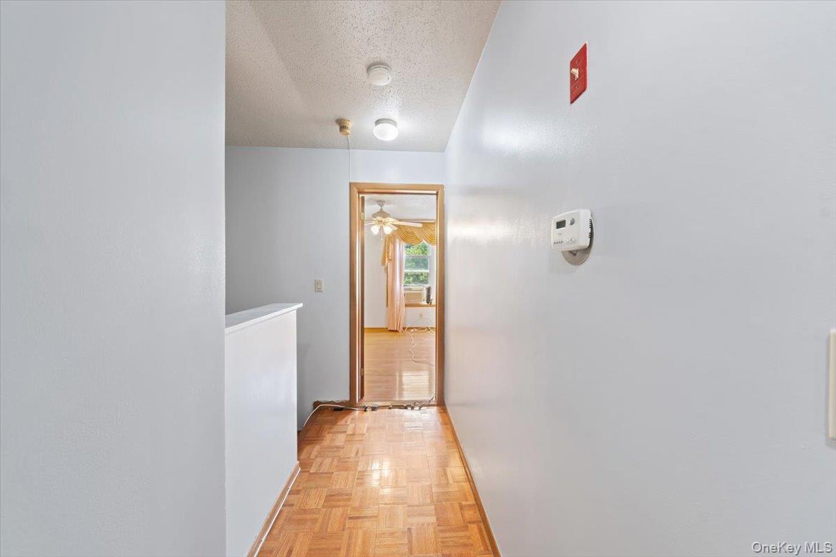 #19 photo, 2037 Cicero Avenue, Bronx , NY 10473