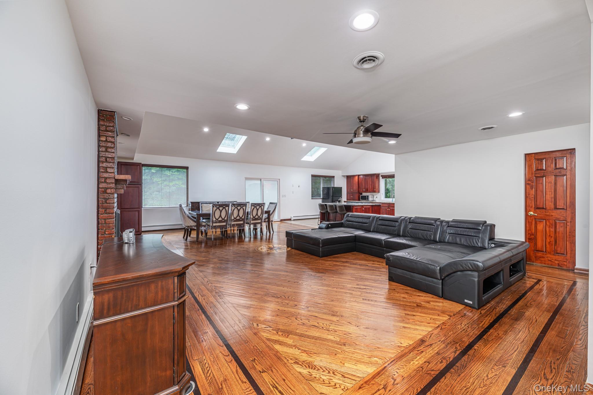 #2 photo, 30 N Lynn Street, Warwick , NY 10990