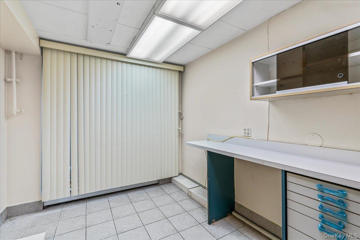 #14 photo, 3745 75th Street, クイーンズ区 Jackson Heights , NY 11372