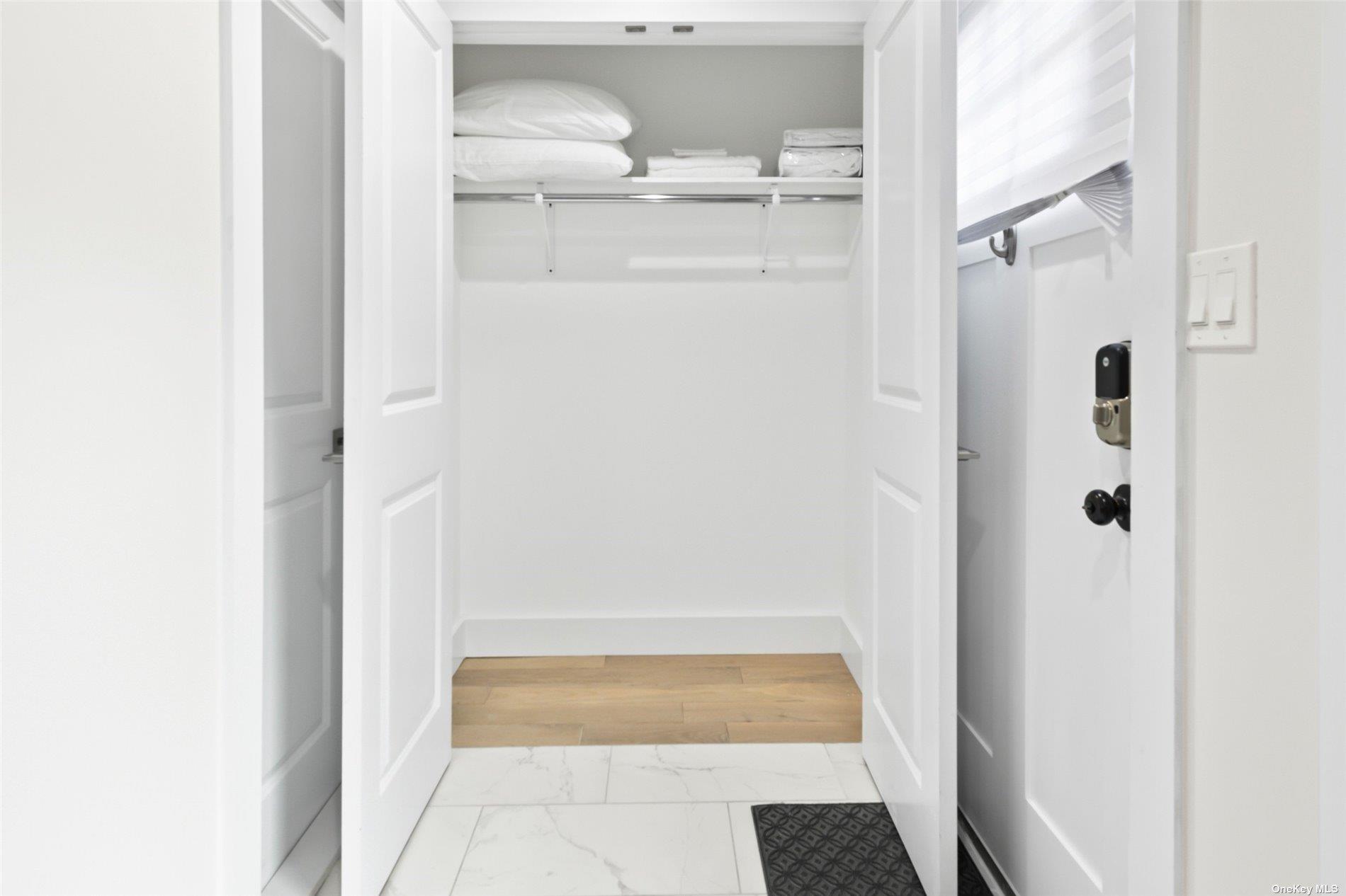 #8 photo, 25 Peters Lane, サフォーク郡 Westhampton Beach , NY 11978