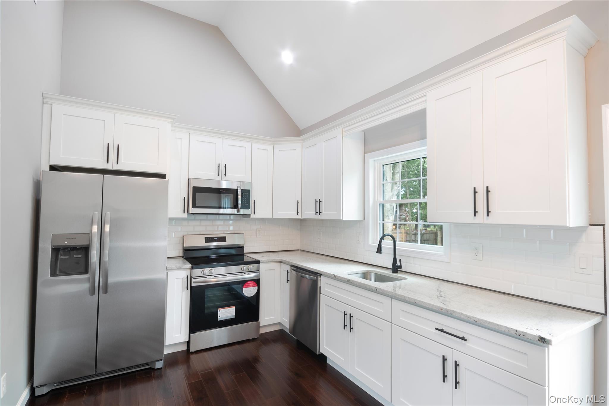 #5 photo, 568 S Granny Road, Medford , NY 11763