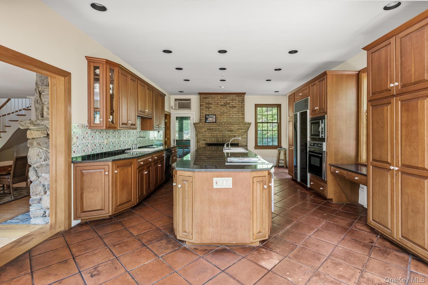 #12 photo, 81 Glendale Road, Ossining , NY 10562